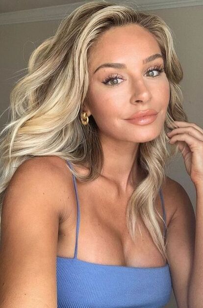 Настя - фото