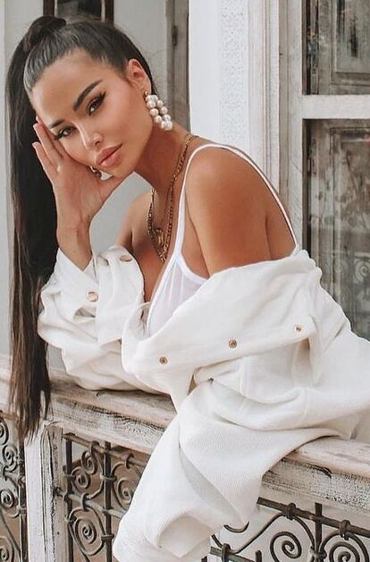 МАРИНА - фото