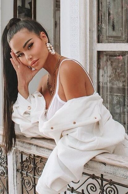 МАРИНА - фото