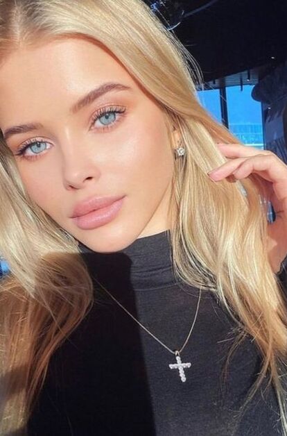 Моника - фото